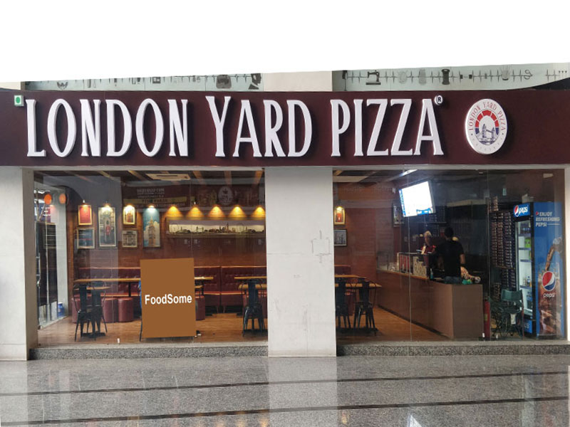 London Yard Pizza Banner