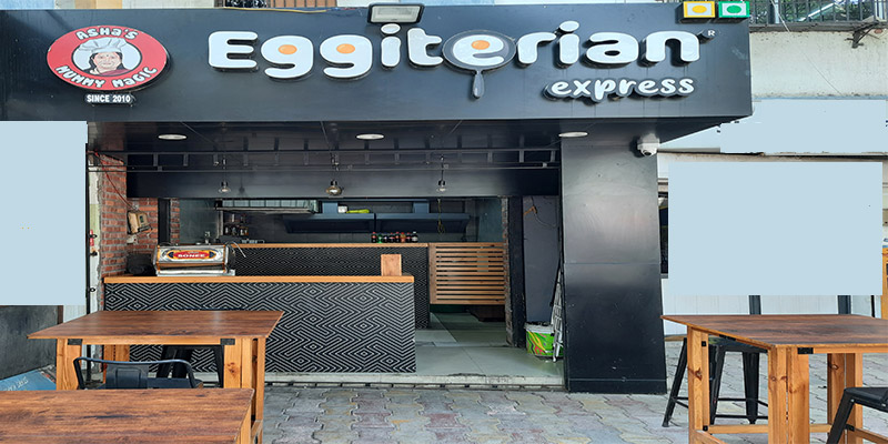 Eggiterian Express Banner