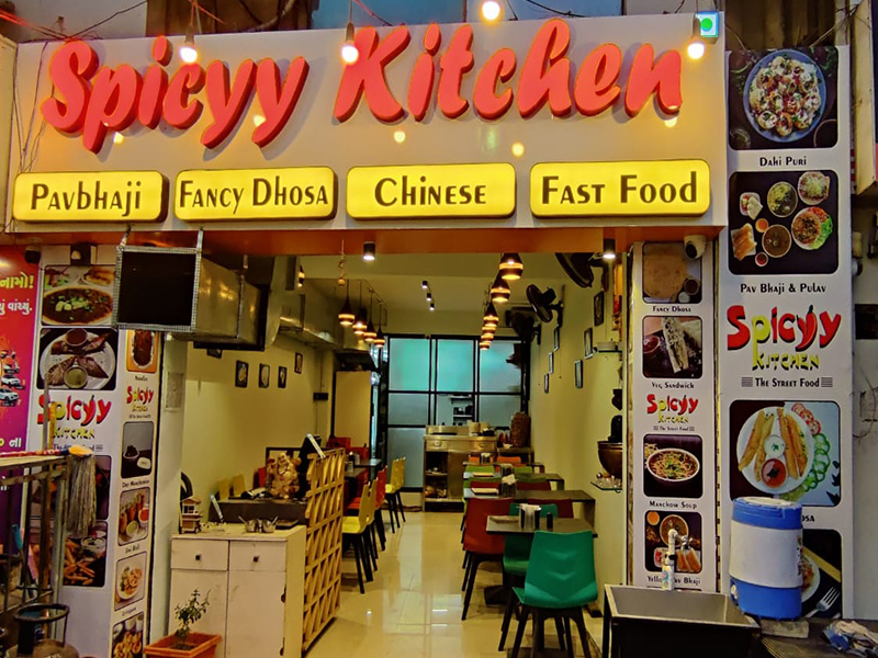 Spicyy Kitchen Banner